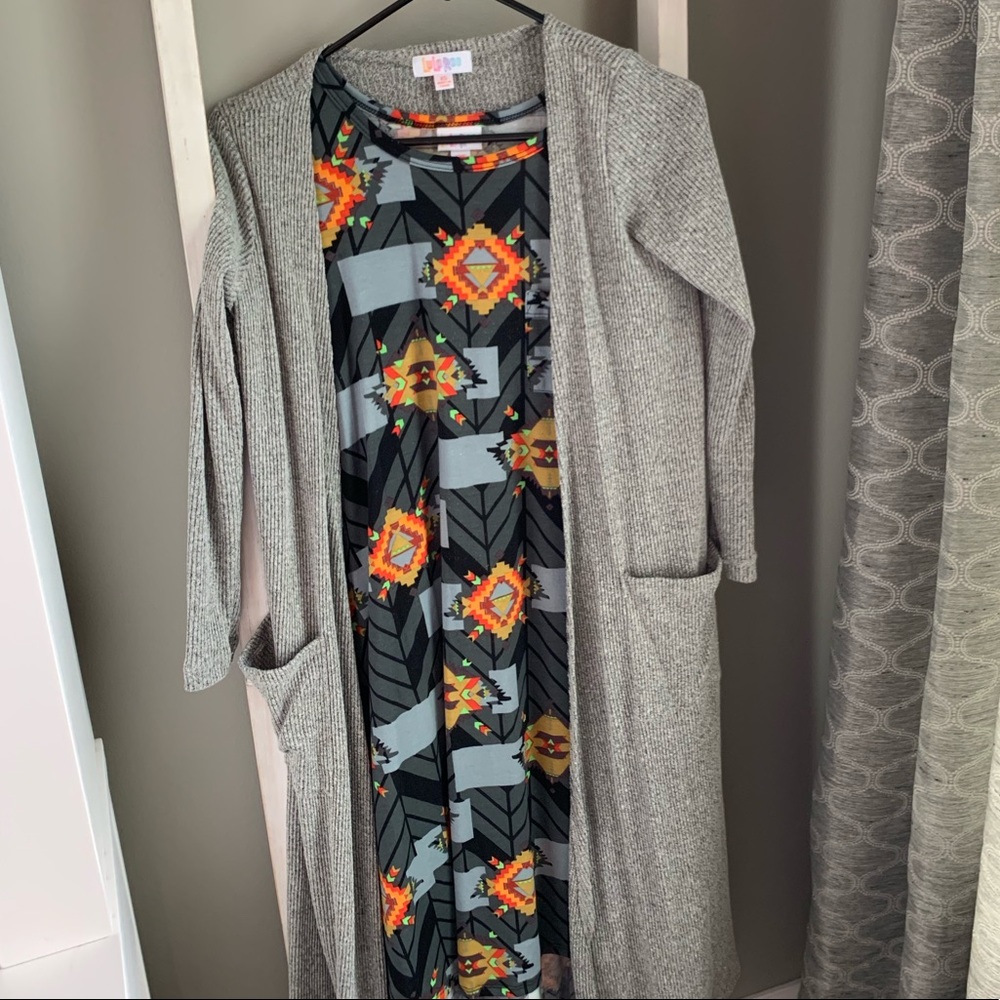 LuLaRoe Sarah and Carly